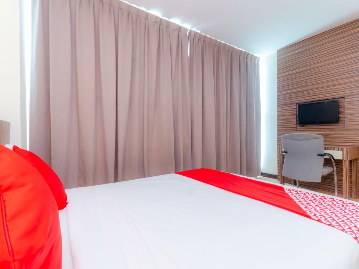 Wf Hotel Johor Bahru Exterior photo